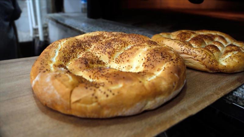 Ramazan pidesi AA.jpg