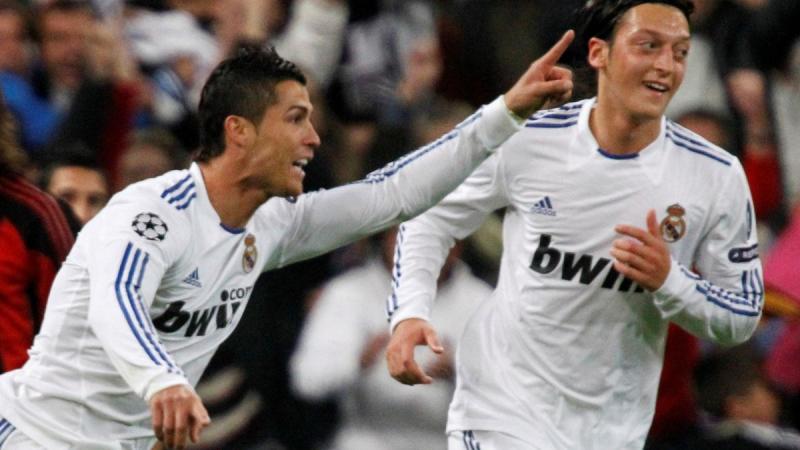 Ronaldo-Özil-Reuters.jpg