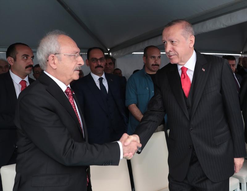 Erdoğan ve Kılıçdaroğlu. 19 Mayıs. AA.jpg
