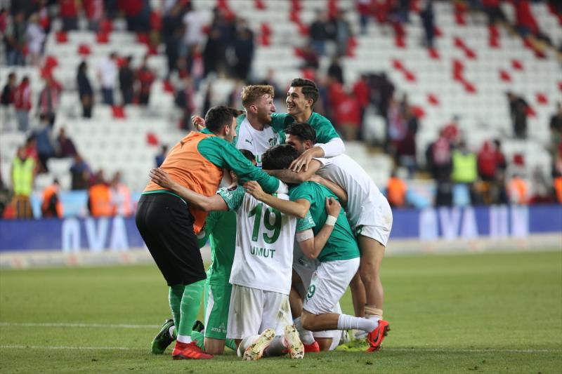 Bursaspor-Antalyaspor.jpg