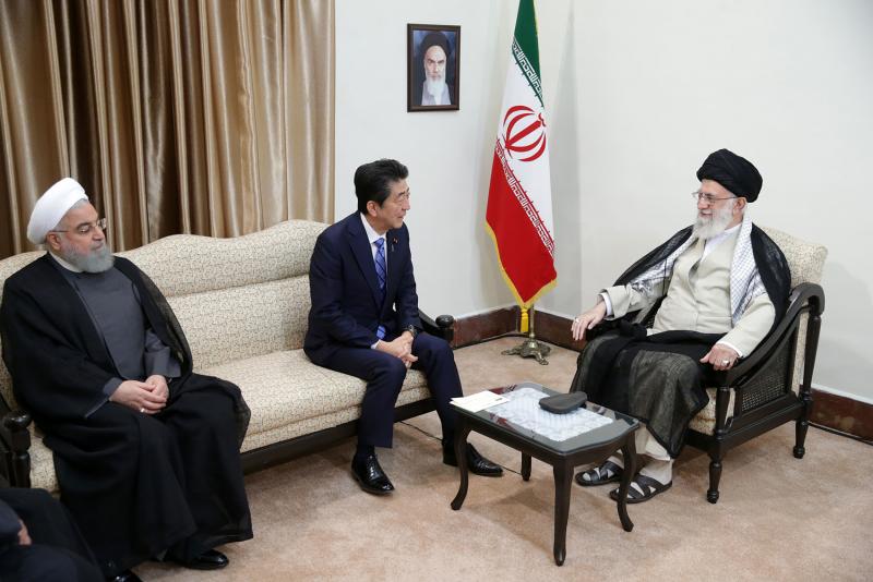Japonya Başbakanı Şinzo Abe Hamaney İran Ruhani
