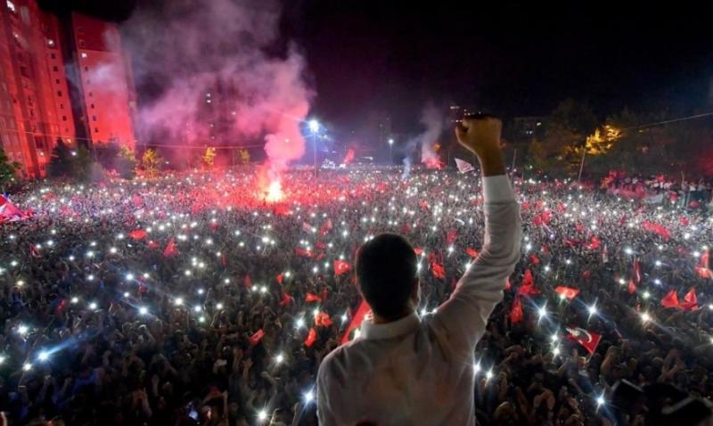 İmamoğlu 23 Haziran zafer Twitter @ekrem_imamoglu.jpg