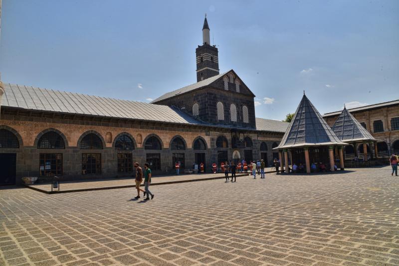 Diyarbakır Ulu Camii 