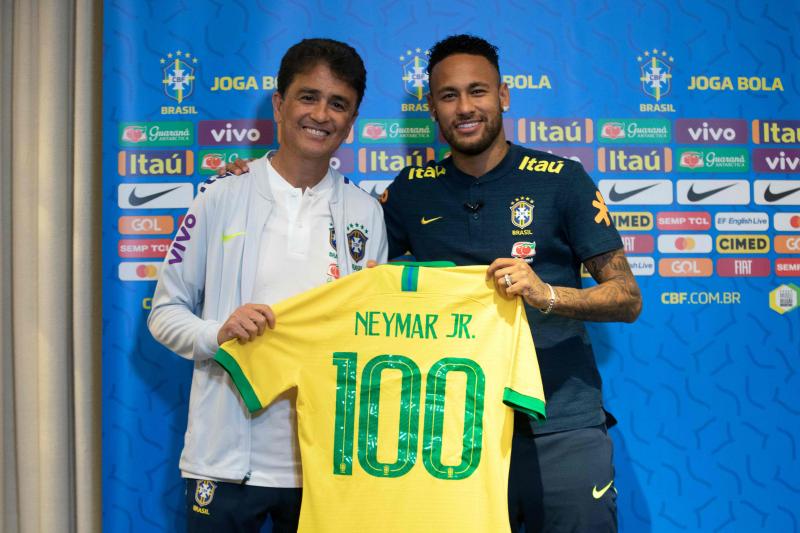 Neymar - Bebeto - AFP.jpg