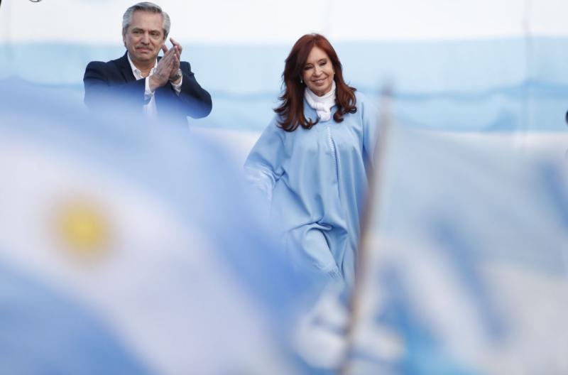 Fernández-Kirchner AP.jpg
