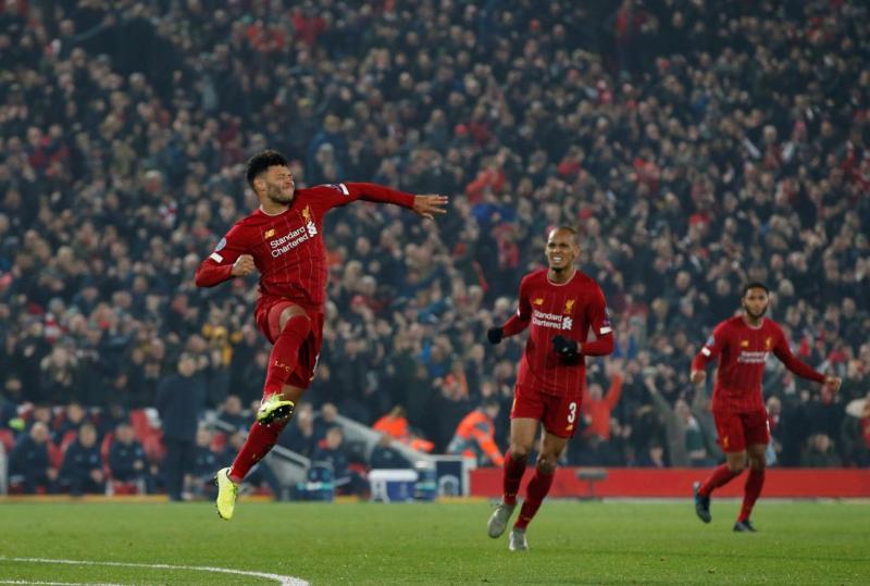 Alex Oxlade-Chamberlain-Reuters.JPG