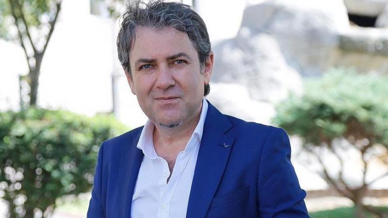 sinan meydan.jpg