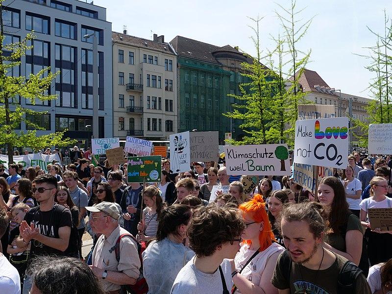 berlin yokolus isyani.jpg
