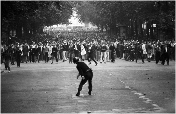 1968-Fransa.jpg