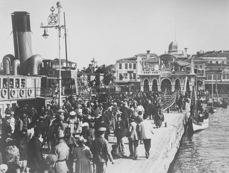 Isgal Gunlerinin Davetsiz Misafirleri 150 Bin Beyaz Rus Un Istanbul Surgunu Independent Turkce