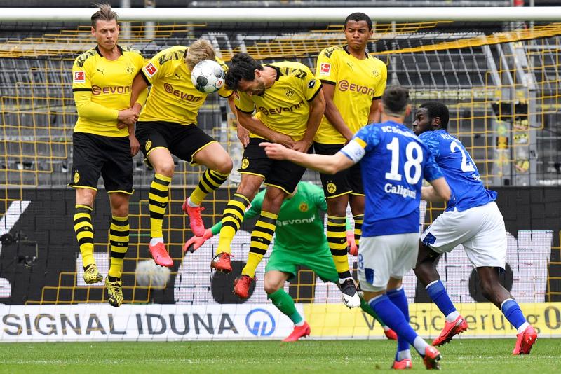 Dortmund-Schalke-Reuters.JPG