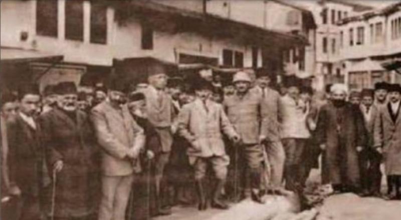 Mustafa Kemal Paşa ve karargahı Samsun'dan Havza'ya yola çıkarken www.Samsun2019.com_.tr_.jpg