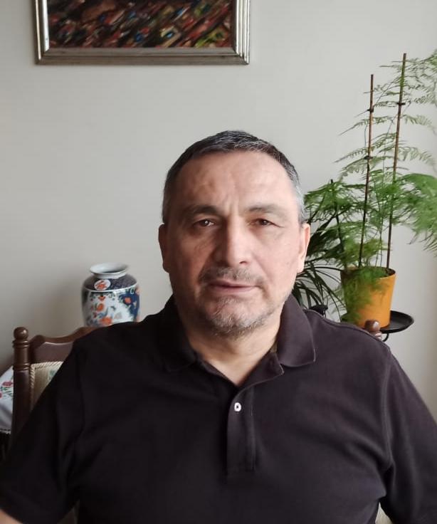 aydınsezer.jpg