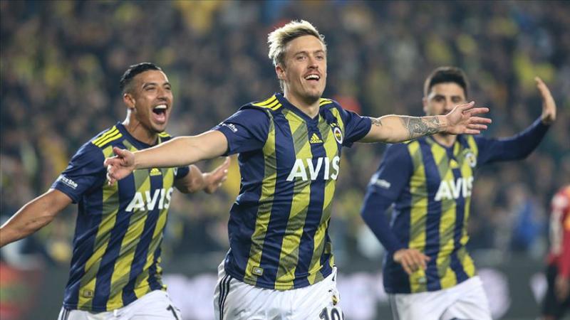 Konu Para Olsaydi Cin E Giderdim Diyen Kruse Nin Fenerbahce Seruveni Kisa Surdu Independent Turkce