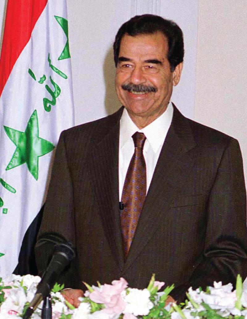 Saddam Hüseyin.jpg