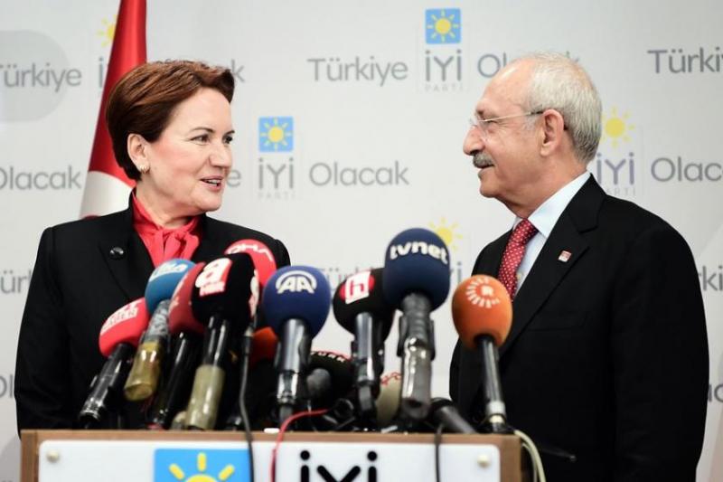 Laiklik tartışmasından ve polemiklerden kaçınmak CHP’ye oy kaybettirdi mi? Bu soruya kim "Evet", kim "Hayır" dedi?