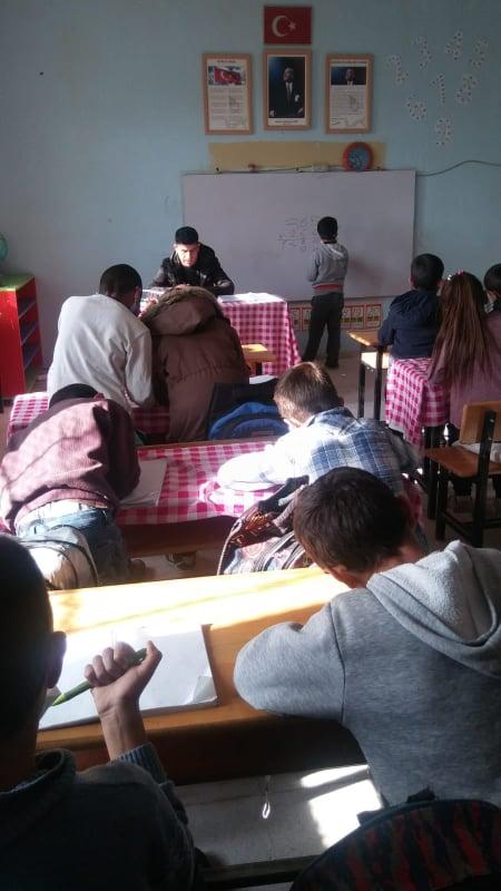 Atanamayan öğretmen, “Kendimi köle gibi hissediyorum” (4).jpg