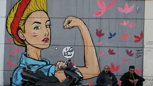 Irak'taki kadınlar-Protesto eylemleri duvarlara çizilmiş-BBC.jpg