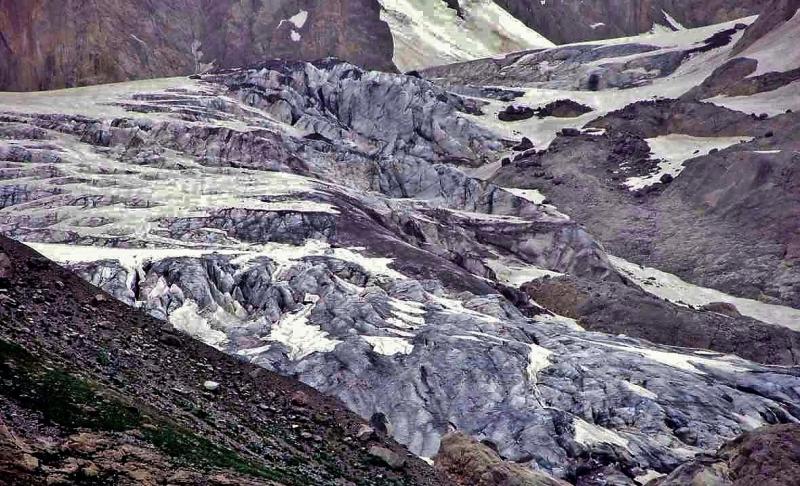 Türkiye’nin en büyük buzulu eriyor (Hacı Tansu) (14).jpg
