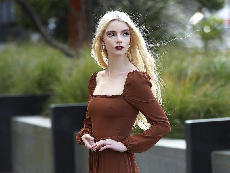 milf pirn rapunzel porno