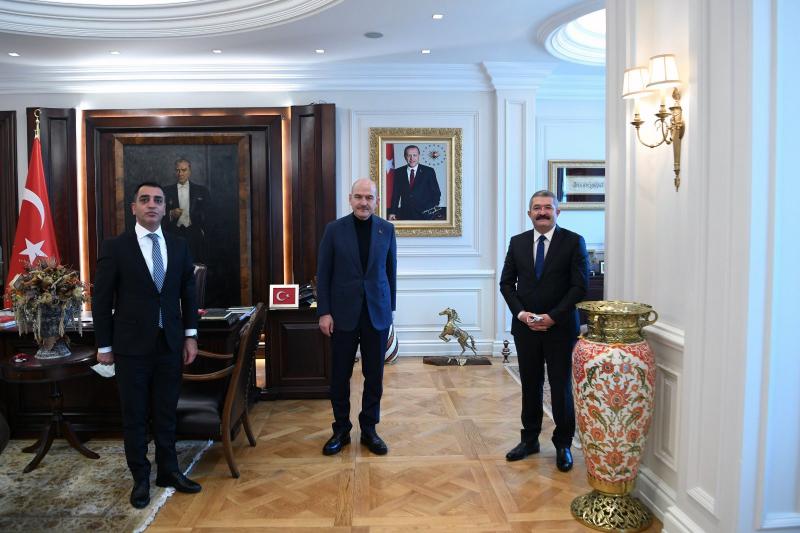 Takva, sınır kapısının açılması için İçişleri Bakanı Süleyman Soylu dahil birçok yetkili ile bir araya geldiğini söyledi