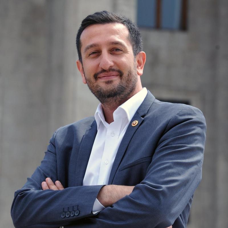 ali haydar hakverdi.jpg