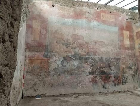 http___cdn.cnn_.com_cnnnext_dam_assets_210225053144-03-pompeii-fresco.jpg