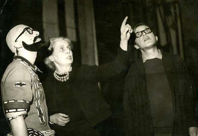 Ninette de Valois ve Osman Şengezer Çeşmebaşı’nın provalarında @NataliAVAZYAN.jpg