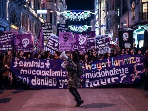 feministmanşet.jpg