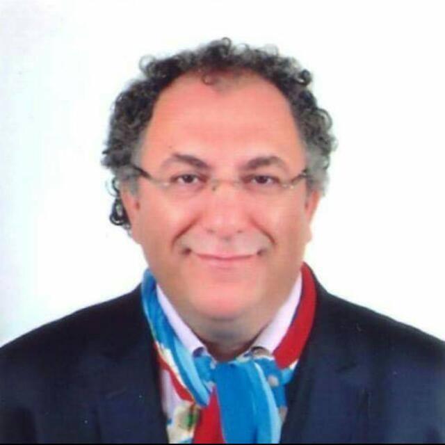 ayhanaydın.jpg