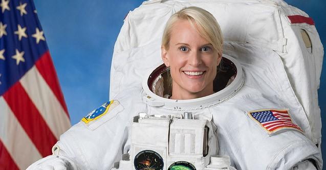 Astronot Kate Rubins.jpg
