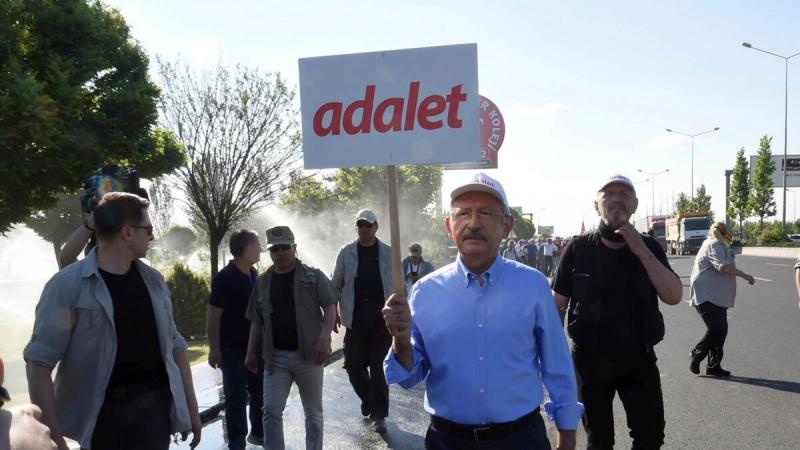 cihangir islam adalet yürüyüşü.jpg