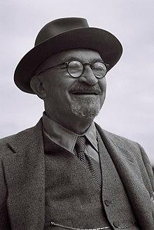 Siyonist lider ve ilk İsrail Cumhurbaşkanı Haim Waizman .jpg