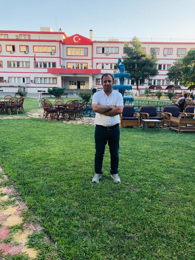 Doç. Dr. Ferhat KORKMAZ- Batman Üniversitesi Fen Edebiyat Fakültesi Öğretim Üyesi.jpg
