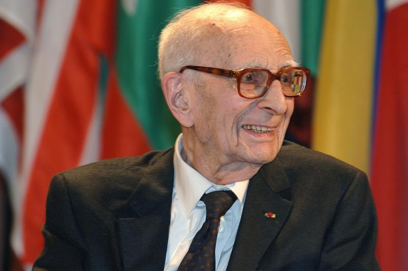 Fransız Antropolog Claude Levi Strauss, 2005.jpg