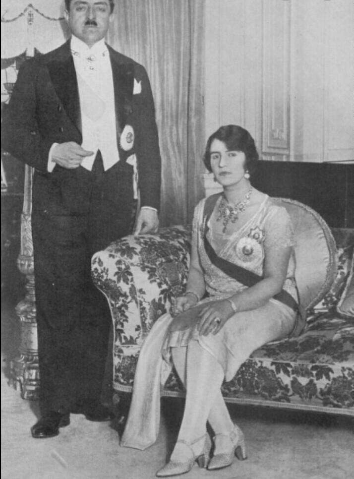 Amanullah ve süreyya.jpg