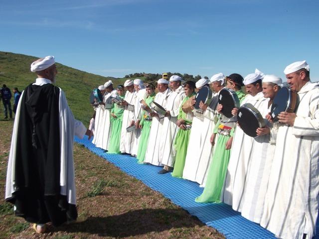Ahidus müzikal gösterisi-2013. Kaynak, Amazigh World.jpg
