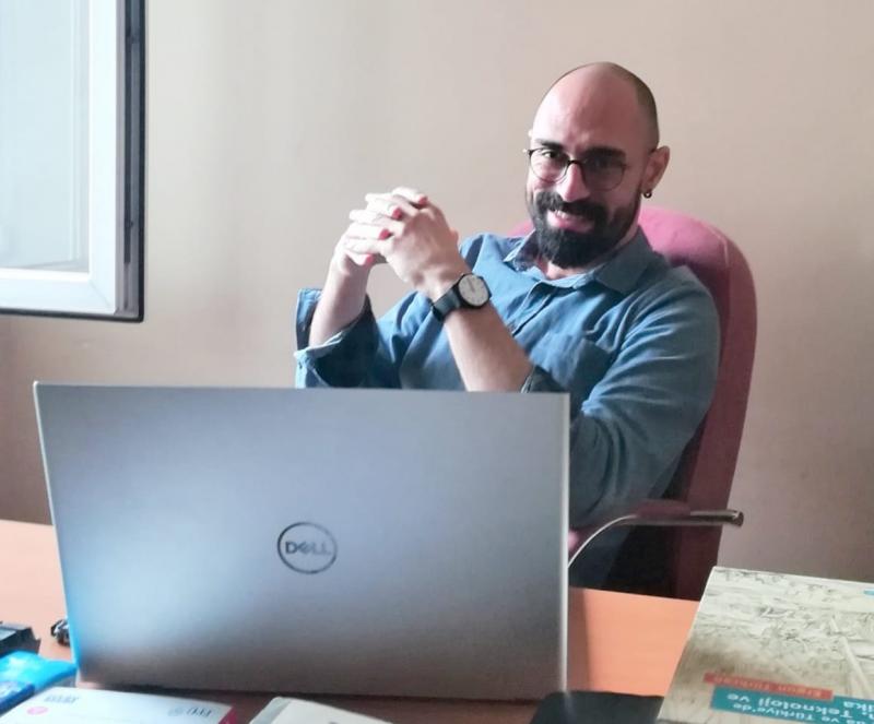 &ouml;zg&uuml;n.jpg