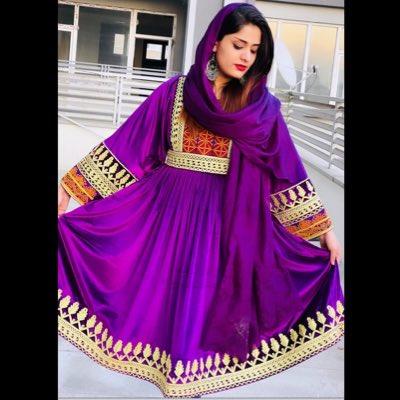 Skhula Zadran İşte benim kıyafetim ve benim kültürüm diyor (SkhulaZadran Twitter).jpg
