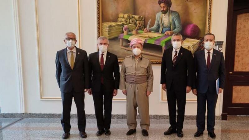 Oğuz Kaan Salıcı başkanlığındaki CHP Heyeti, Erbil'de eski Kürdistan Yönetim Başkanı Mesud Barzani'yle buluştu.-Mesud Barzani Arşivi.jpg Oğuz Kaan Salıcı başkanlığındaki CHP Heyeti, Erbil'de eski Kürdistan Yönetim Başkanı Mesud Barzani'yle buluştu.-Mesud Barzani Arşivi.jpg