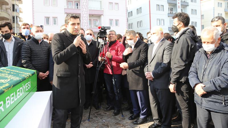 trafik kazasinda hayatini kaybeden genc ihh gonullulerinin cenazeleri defnedildi independent turkce