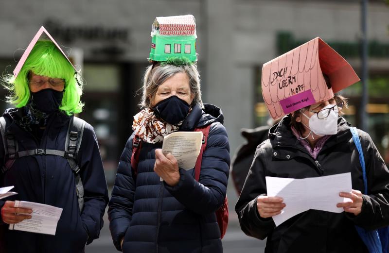 berlin-kira-protestosu-reuters1.jpg