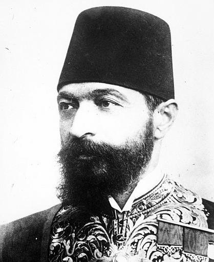 M.Ali el  Abid'in babası  İzzet Holo Paşa.jpg