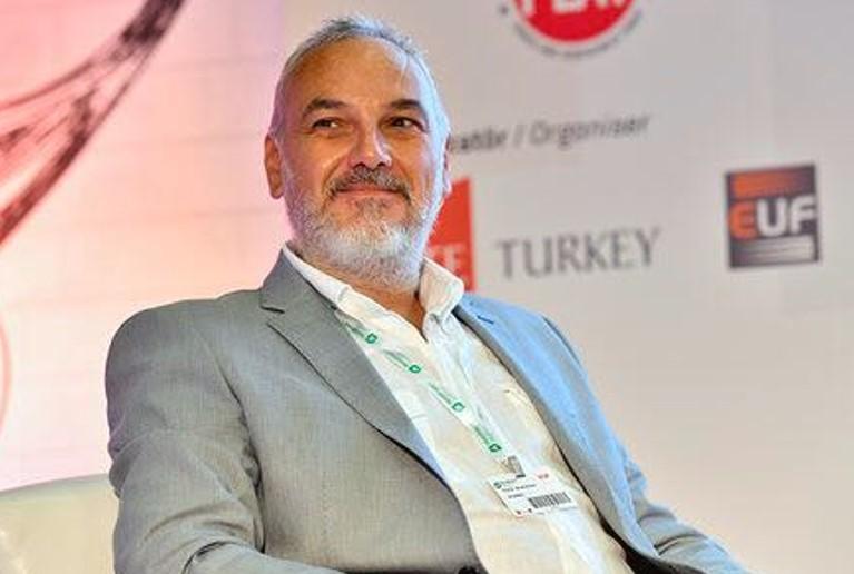 Burak Arzova