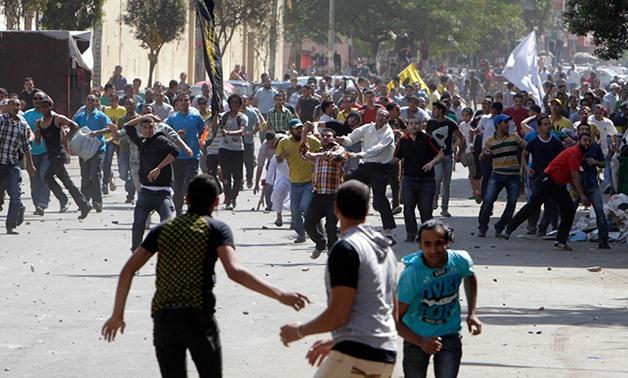 İhvan taraftarları Mısır'daki bir protesto sırasında-Fotoğraf, EyptToday.jpg
