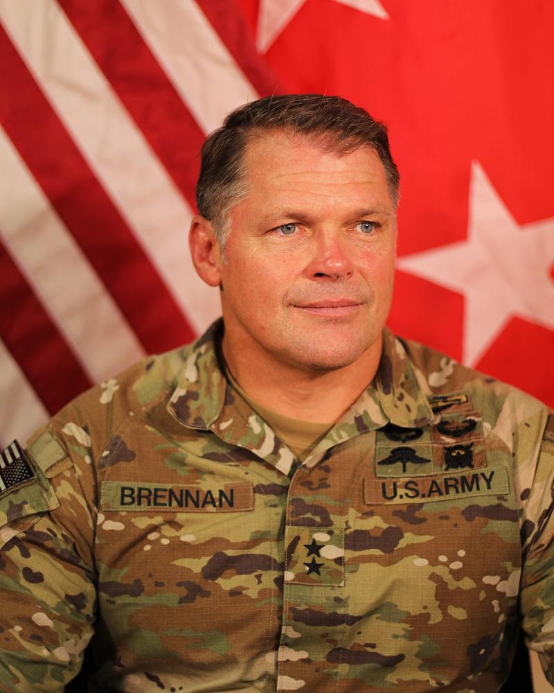 Amerikalı General John W. Brennan, terör bölgesel değil dünya ölçeğinde ciddi bir meseledir, diyor-Fotoğraf-Wikipedia.jpg