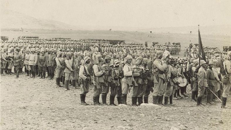Birinci Cihan Harbi'nde İngiltere ve Fransa'nın yendikkleri Osmanlı enkazından bir Kürt devleti çıkmadı, Bu iki Avrupa devletinin engelire takı.jpg Birinci Cihan Harbi'nde İngiltere ve Fransa'nın yendikkleri Osmanlı enkazından bir Kürt devleti çıkmadı, Bu iki Avrupa devletinin engelire takı.jpg