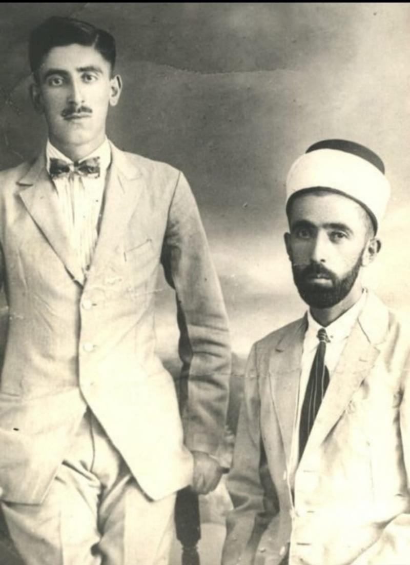 Şeyh Said’in oğlu Şeyh Ali Rıza​​​​​​​ (sağda).jpg