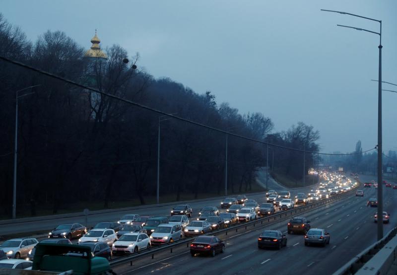 Kiev'de trafik (Reuters).jpg