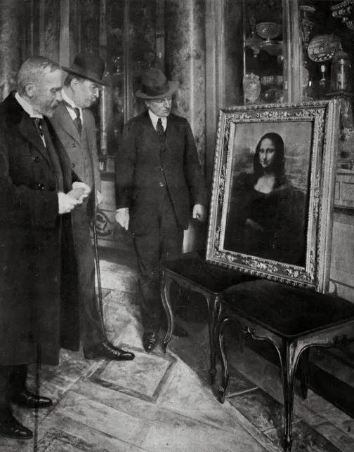 Tablo müzeye geri döndüğünde 1913.JPG